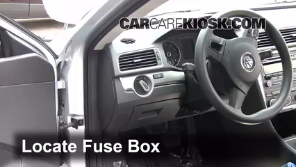 2012 Volkswagen Passat S 2.5L 5 Cyl. Sedan (4 Door) Fuse (Interior) Replace